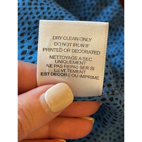 Equipment Blue And Black Dotted Silk Short Sleeve Crew Neck Blouse Size XS - Picture 8 of 8